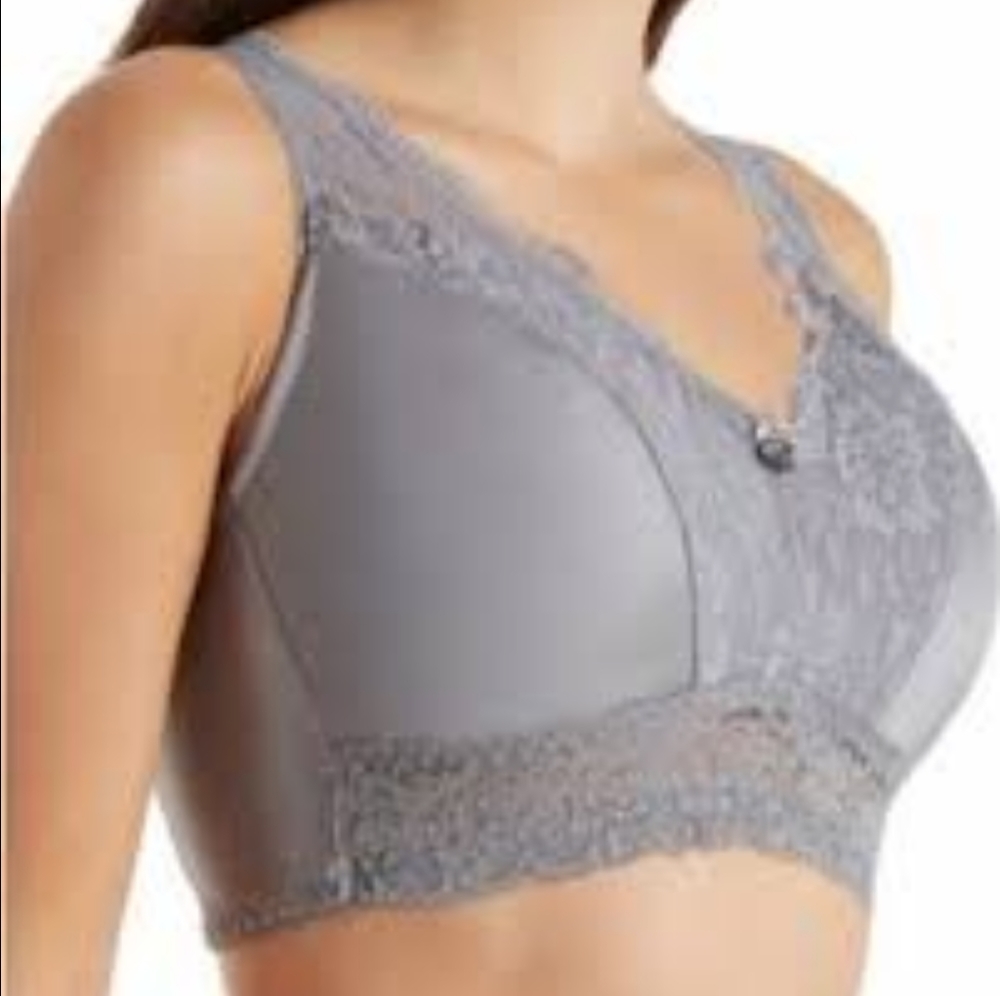 Rhonda Shear #672BP Bra NWOT